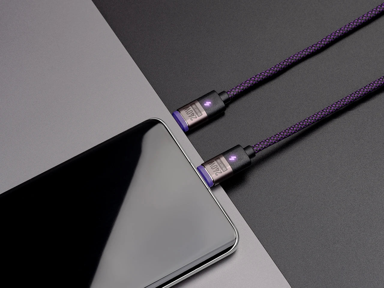 240W Magnetic Phone Charger Magnetic USB C Charging Cable 480Mbps Data